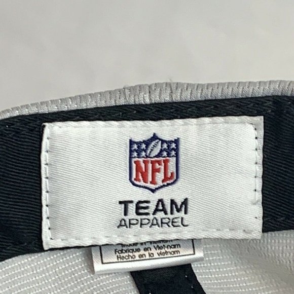 NFL Team Apparel Oakland Raiders	Strap Hat Cap OS - Picture 4 of 4